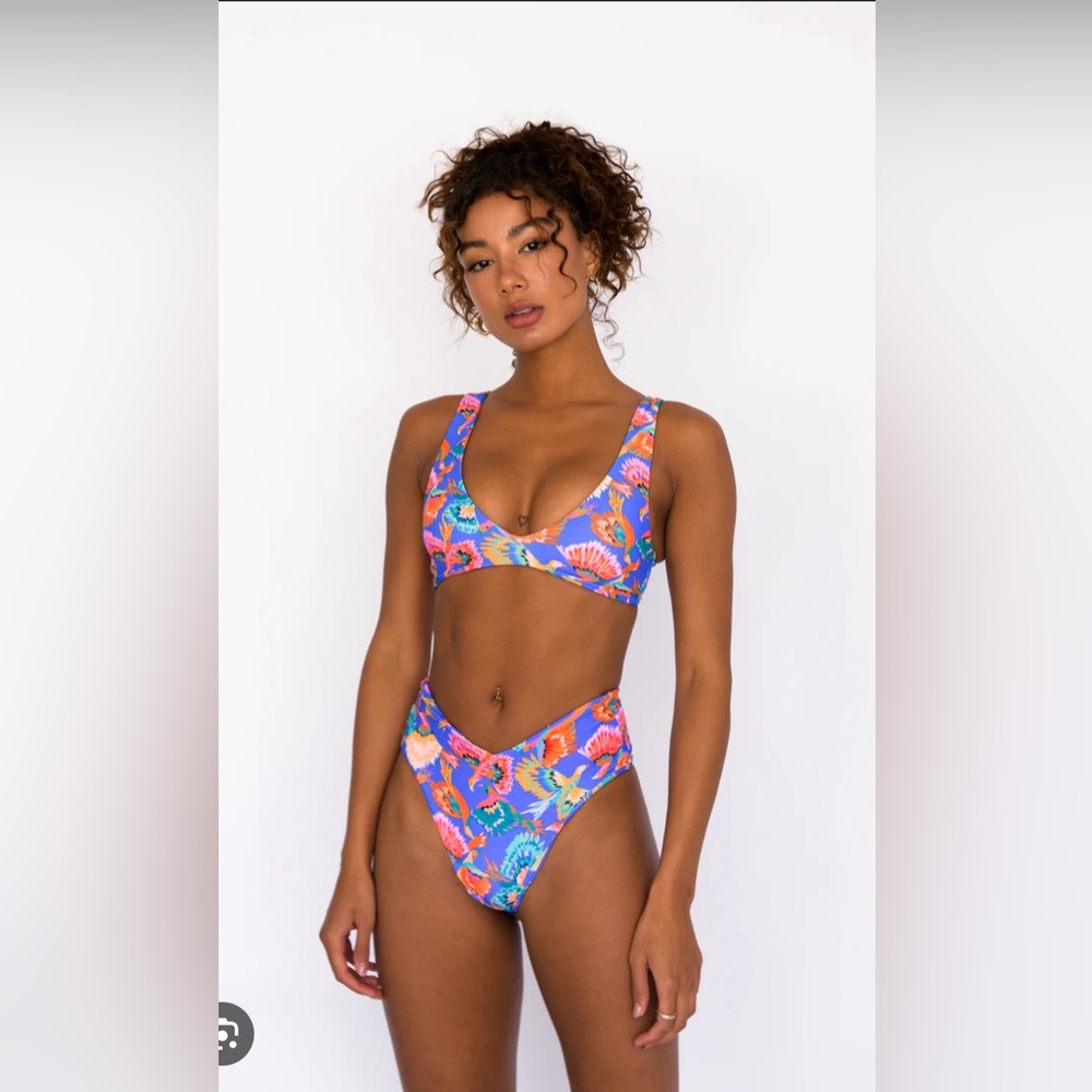 Skatie Melly Bottoms in Paraiso